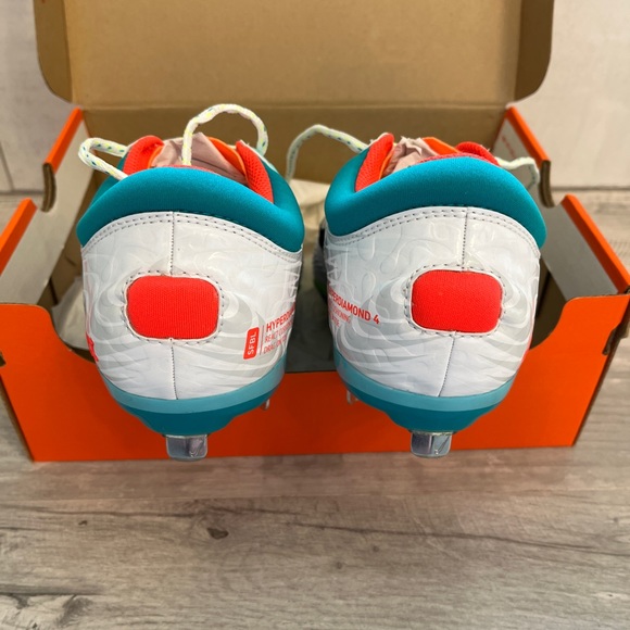 Nike Hyperdiamond 4 Elite Women's Softball Cleats 8.5 - Picture 5 of 7